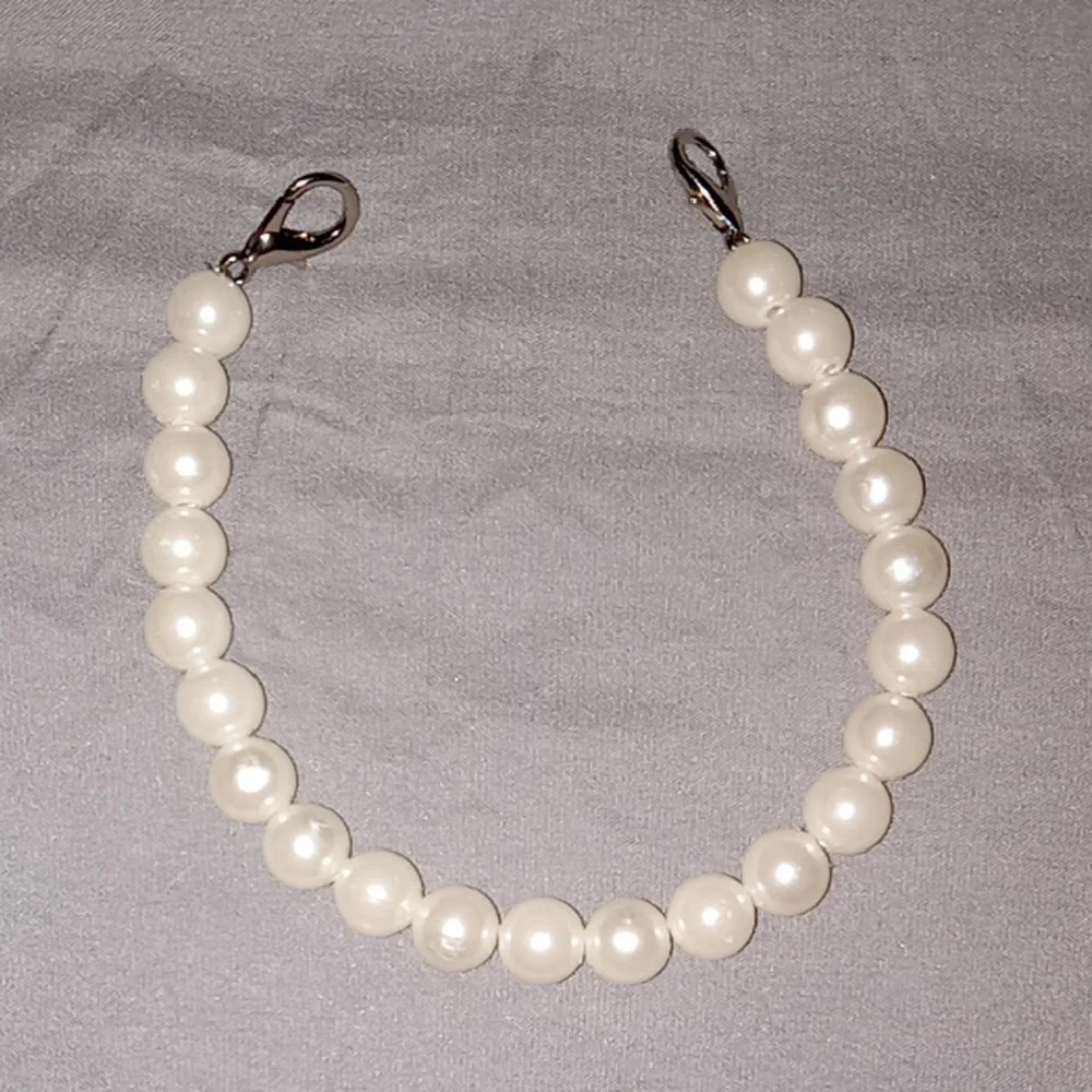 Multi-Use Pearl Purse Chain Accessory